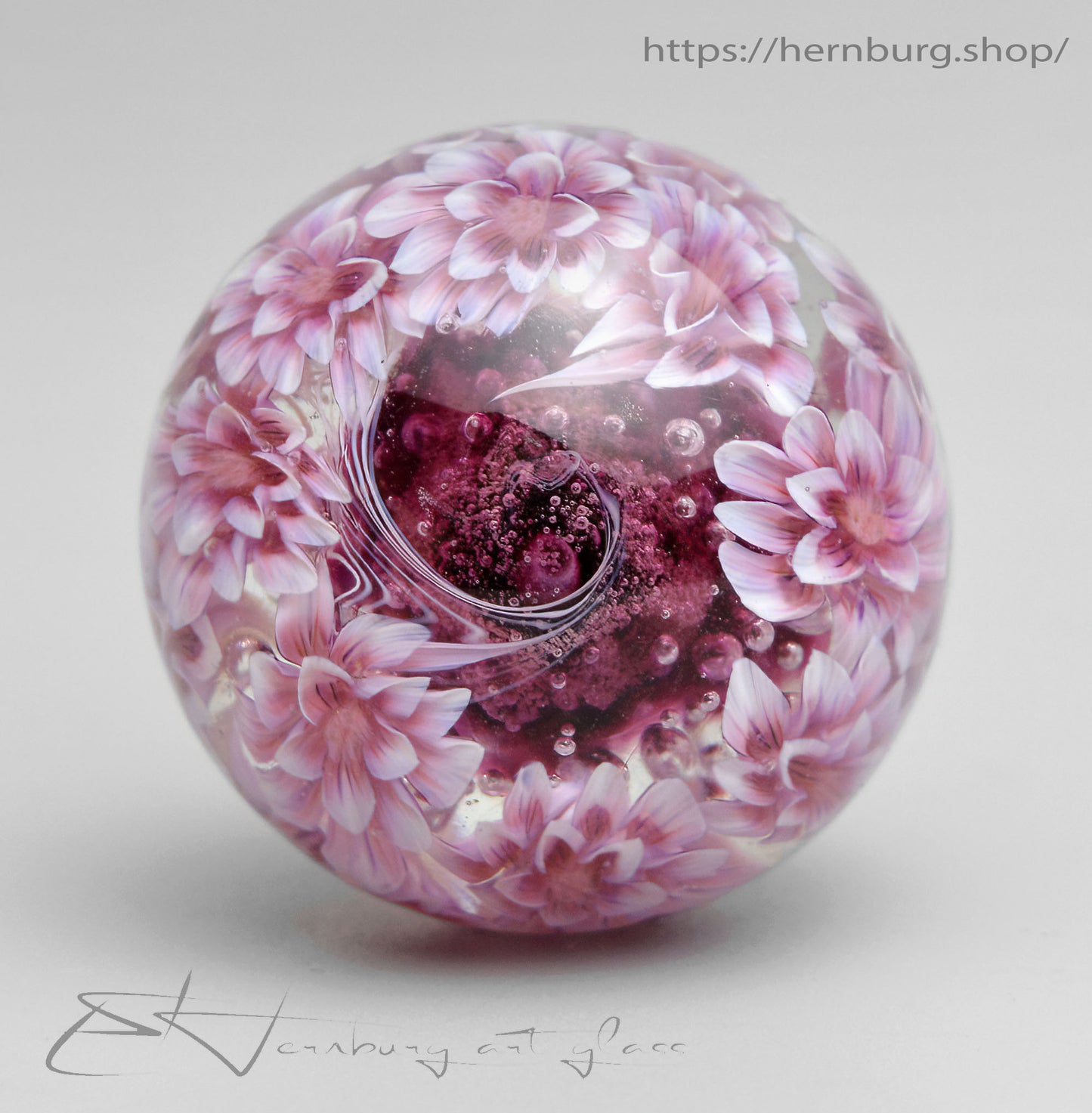Marble. Collectible Sphere “Bloomspell” Glass. . Diameter — 39 mm (1.53”)