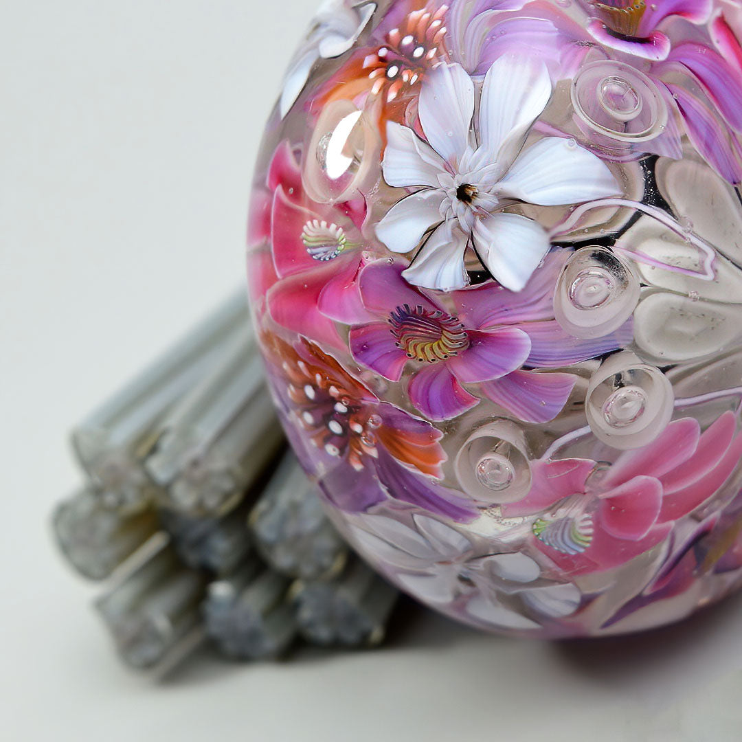 Murini white flowers. Sticks 5 cm long. Materials for lampwork. Glass COE104