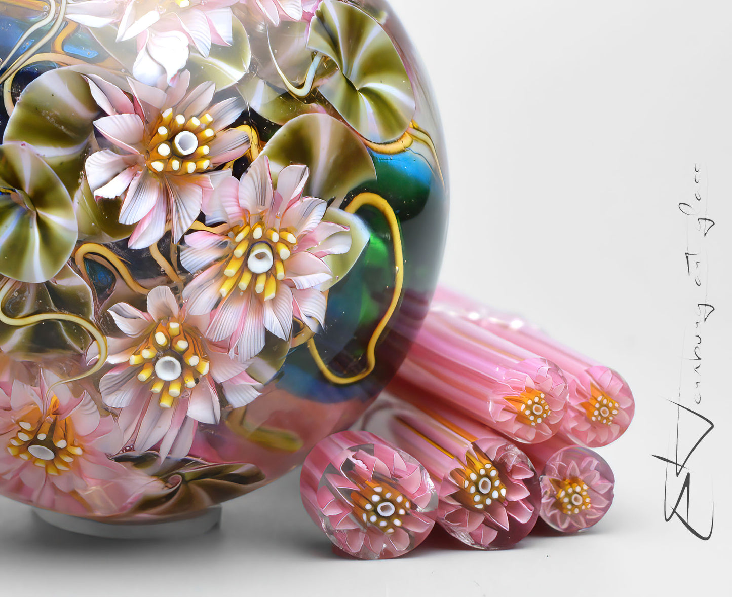 Murini. Pink Lotus Glass Murine Cane – 50 mm sticks, COE 104 Materials for lampwork.