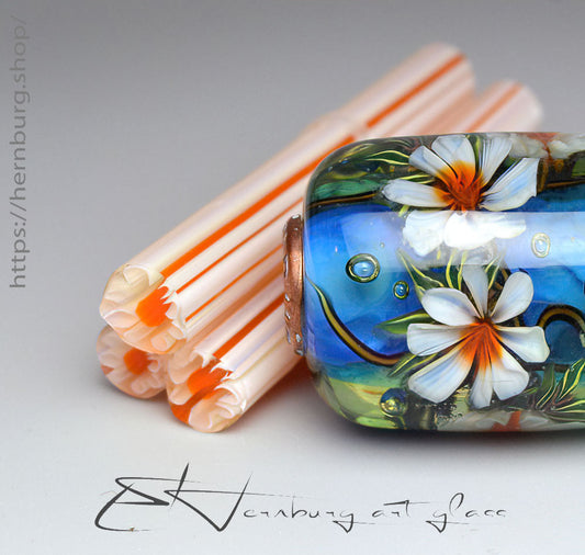 Murini. “White Flower with Fiery Center” Murine Cane – 50 mm stick, COE 104