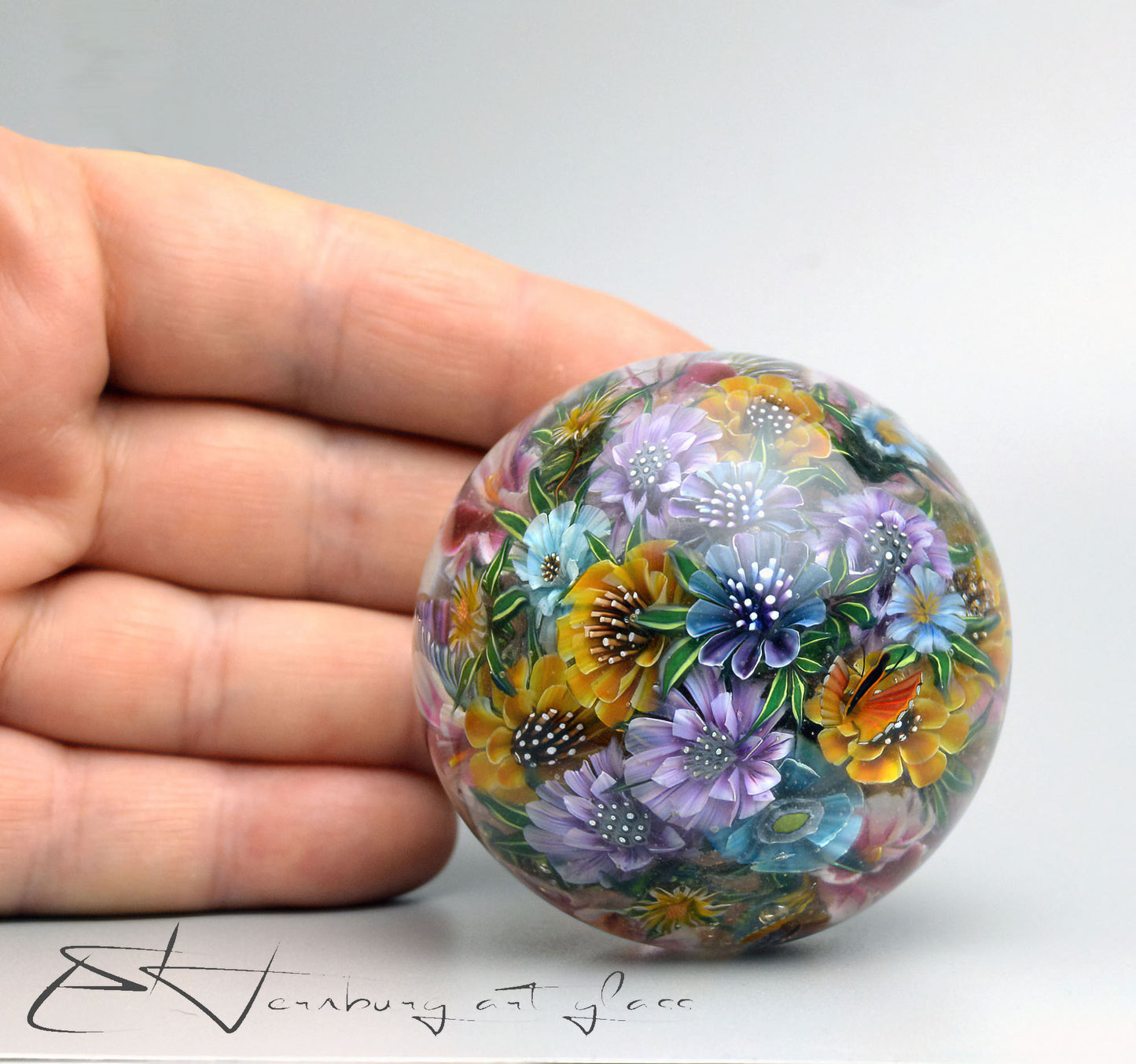 Marbe. "Floral Round Dance" Glass. Collectible ball. Diameter 55 mm - 2.16 inch