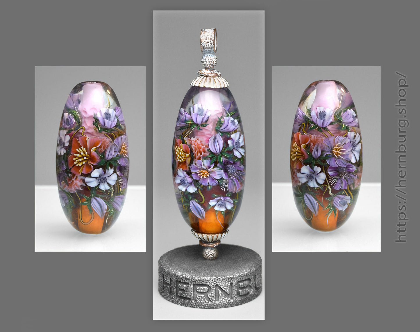 Pendant. Lampwork glass pendant.