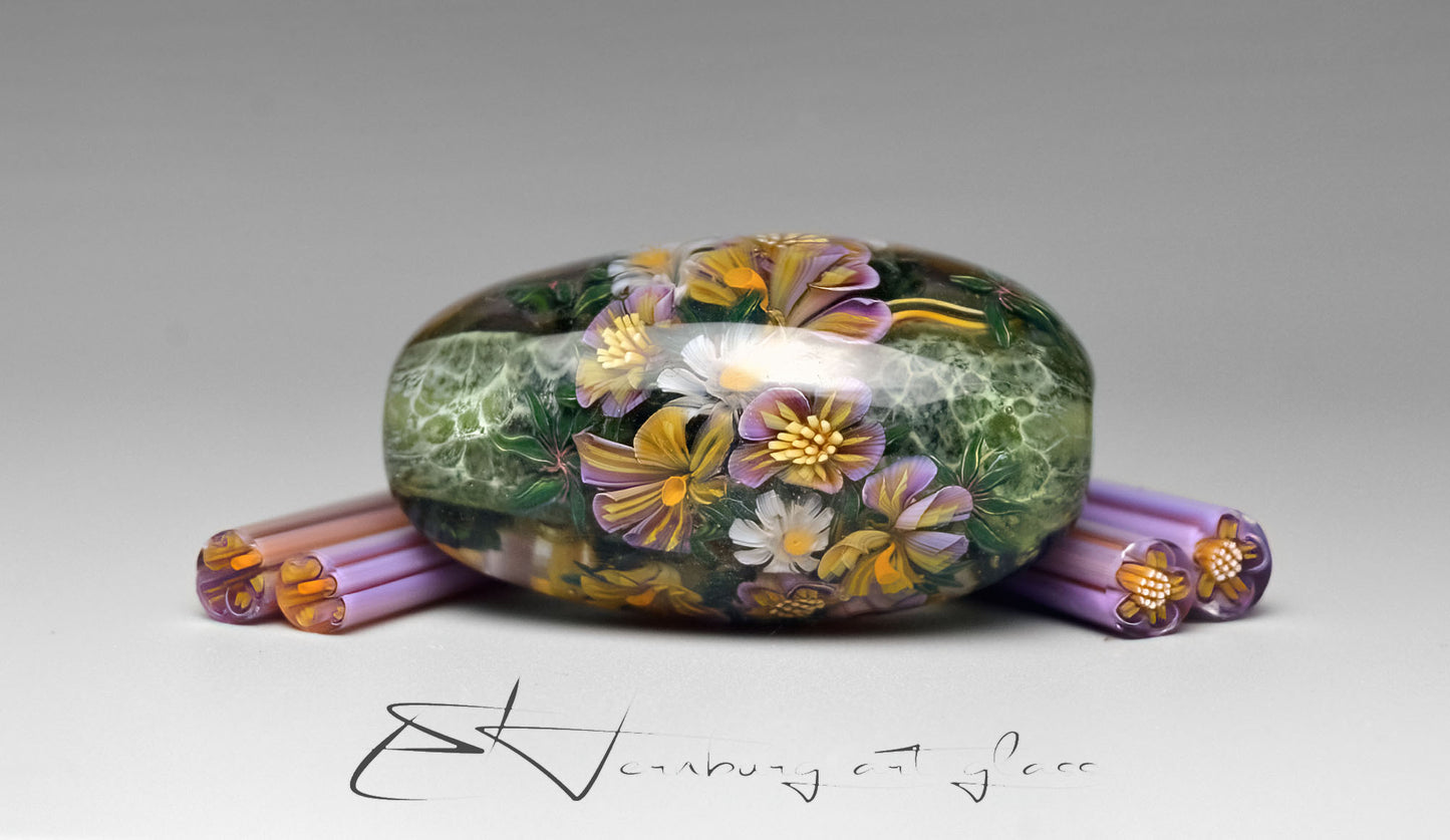 Murini flowers. Sticks 5 cm long. Materials for lampwork. Glass COE104