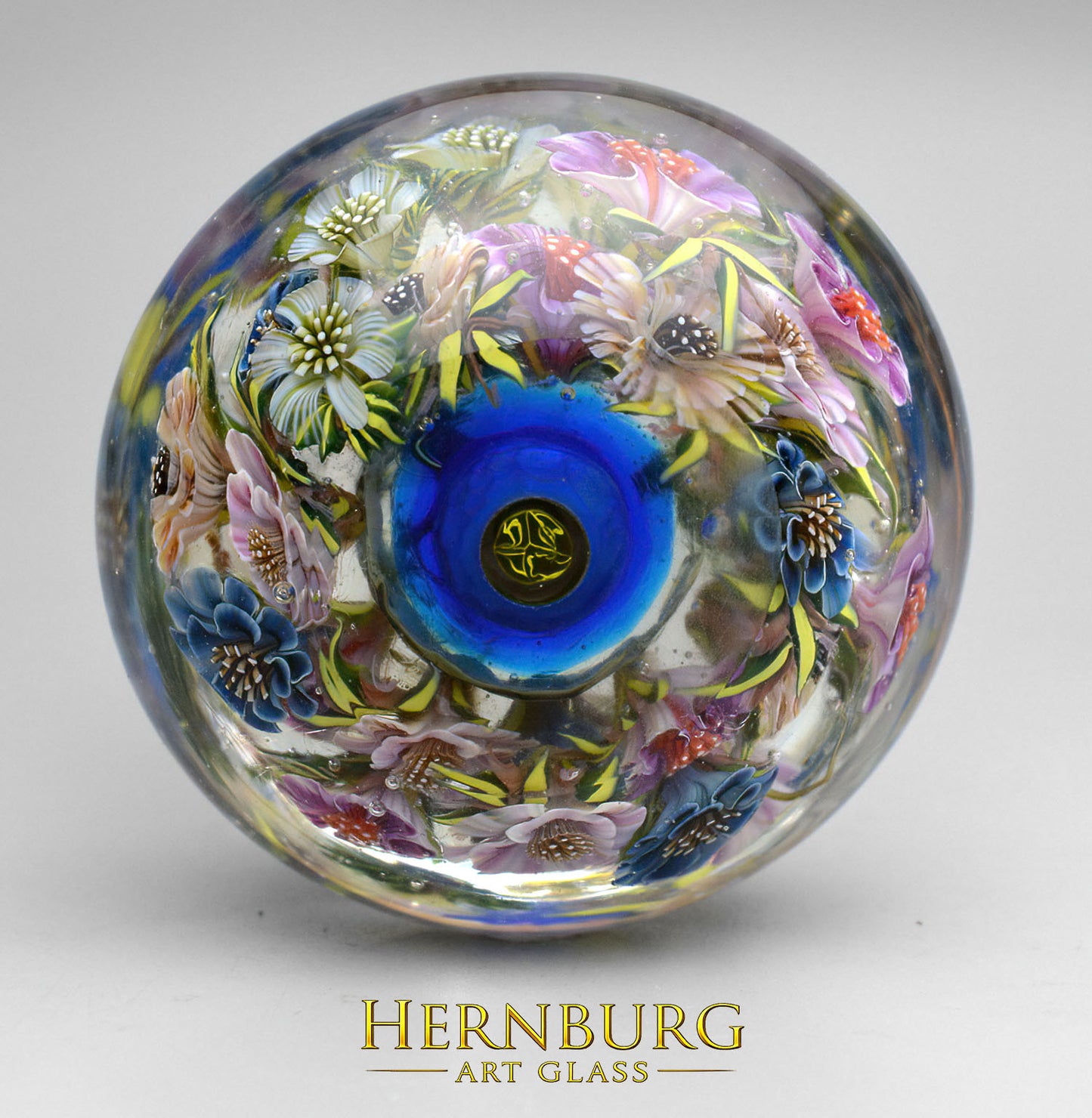 Paperweight "FAR AWAY". Glass. Diameter 52 mm (2.05”)