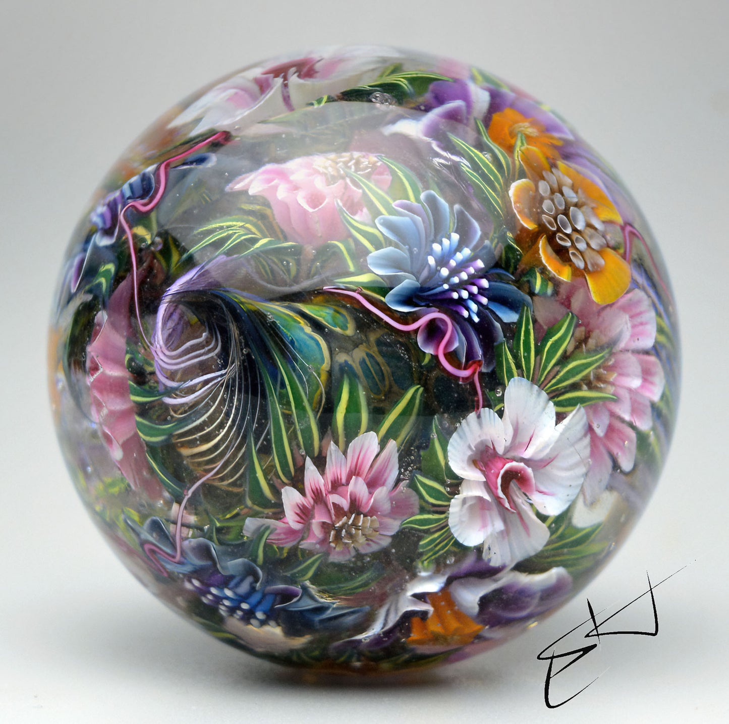 Marbe. " Timeless Garden" Glass. Collectible ball. Diameter 50 mm - 1.96 inch