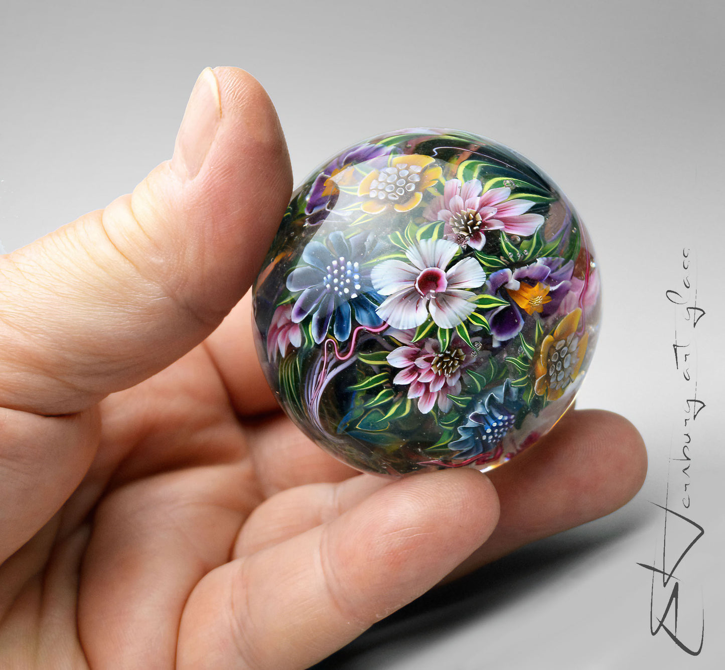 Marbe. " Timeless Garden" Glass. Collectible ball. Diameter 50 mm - 1.96 inch