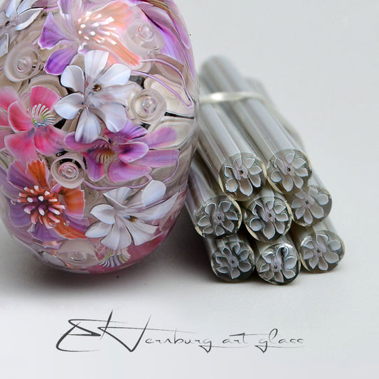 Murini white flowers. Sticks 5 cm long. Materials for lampwork. Glass COE104