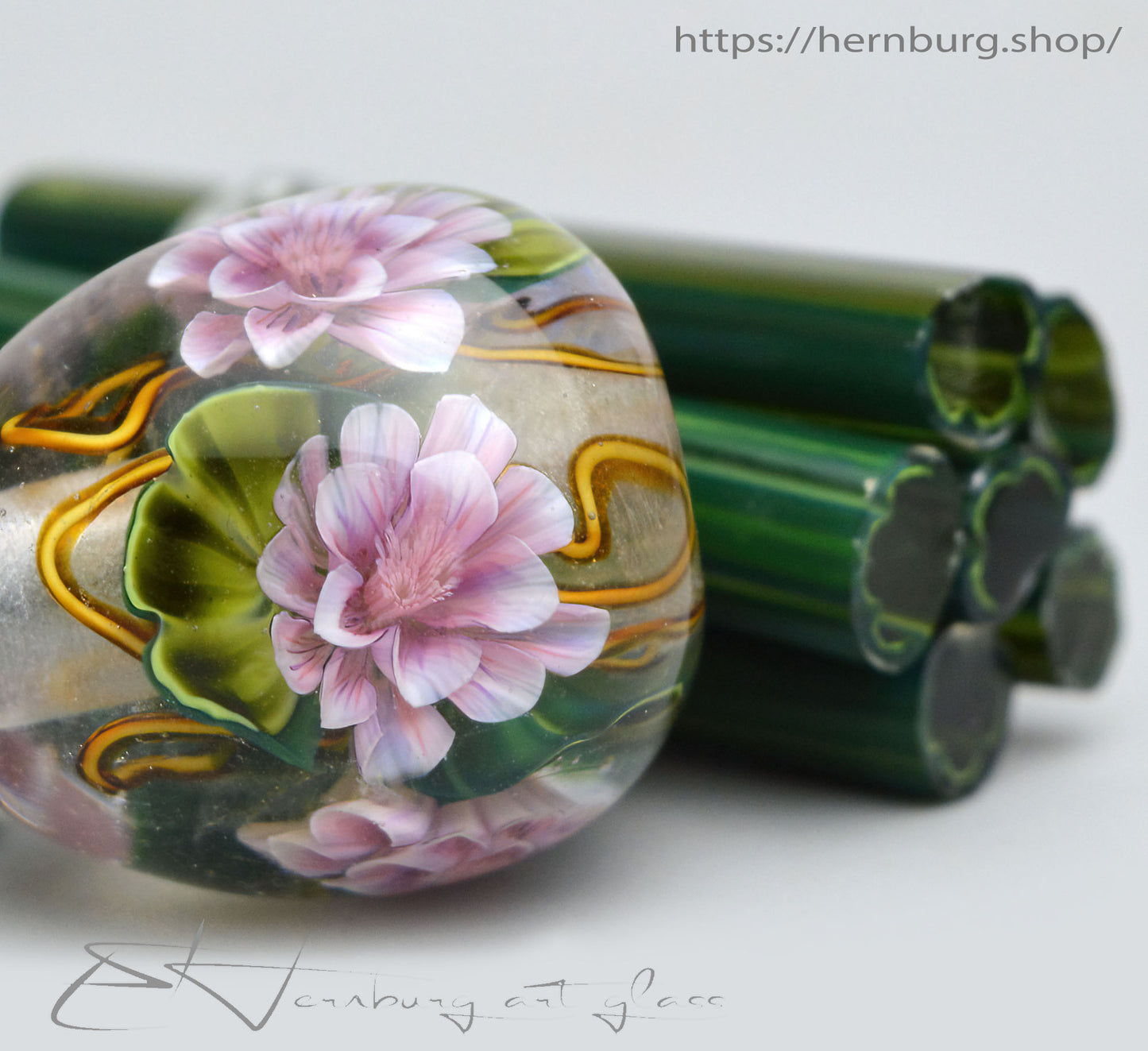 Murini green leaves. Sticks 5 cm long. Materials for lampwork. Glass COE104