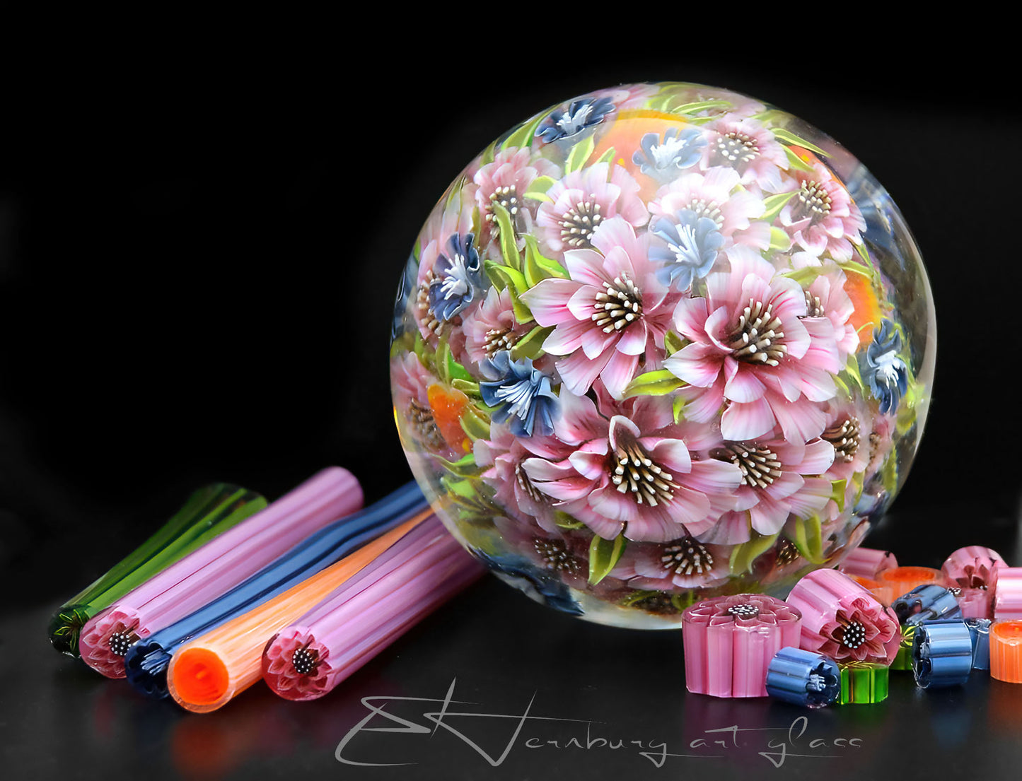 Paperweight. Glass. Diameter 2.48 inch