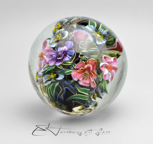 Marble. Collectible Sphere “Wayward”. Glass. . Diameter — 40 mm (1.57”)