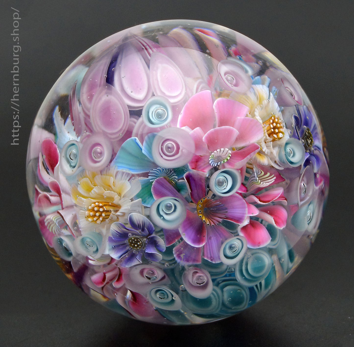 Marble "Kaleidoscope Magic” Glass. Collectible sphere. Diameter — 45 mm (1.77”).