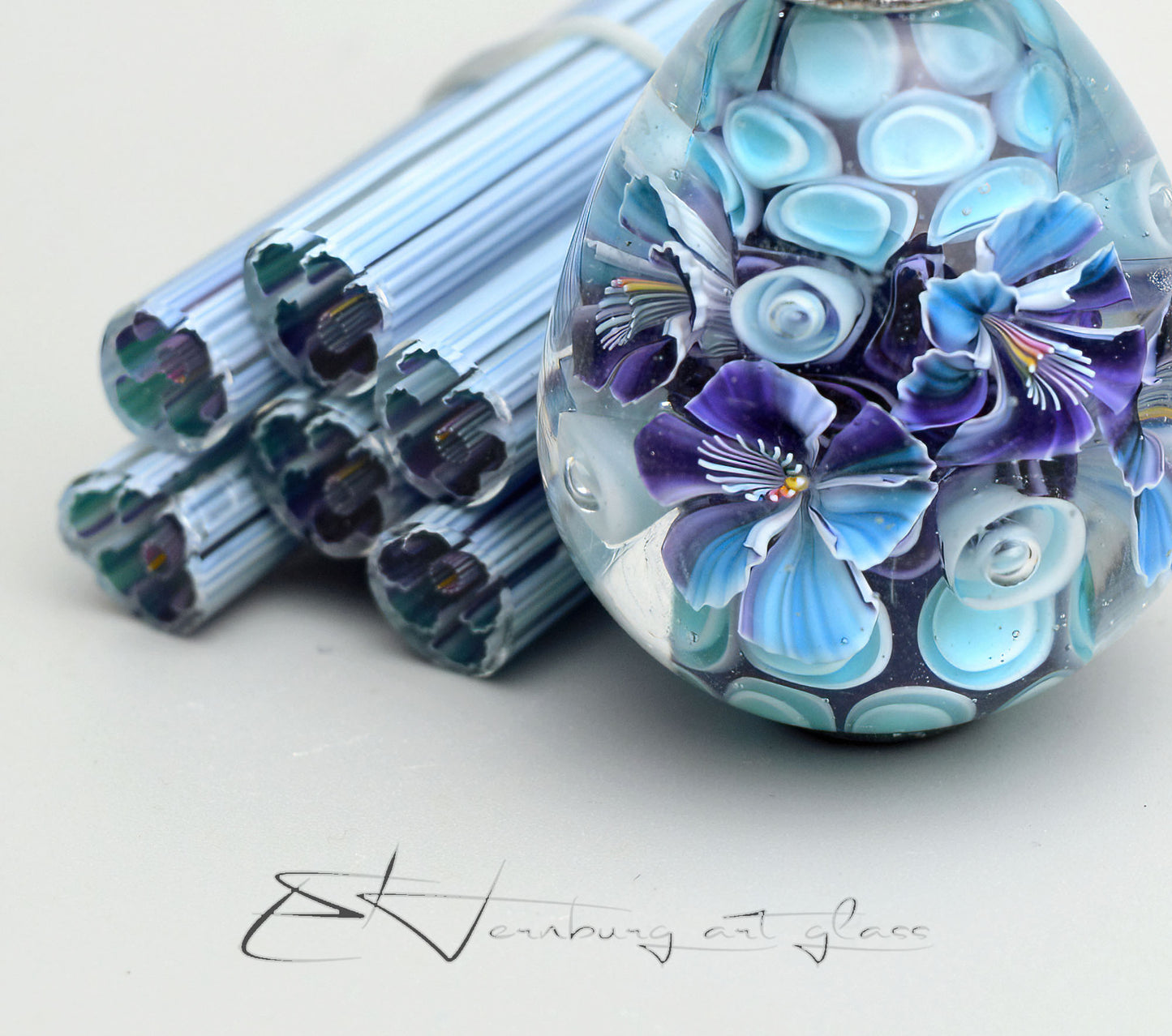 Murini flowers. Sticks 5 cm long. Materials for lampwork. Glass COE104