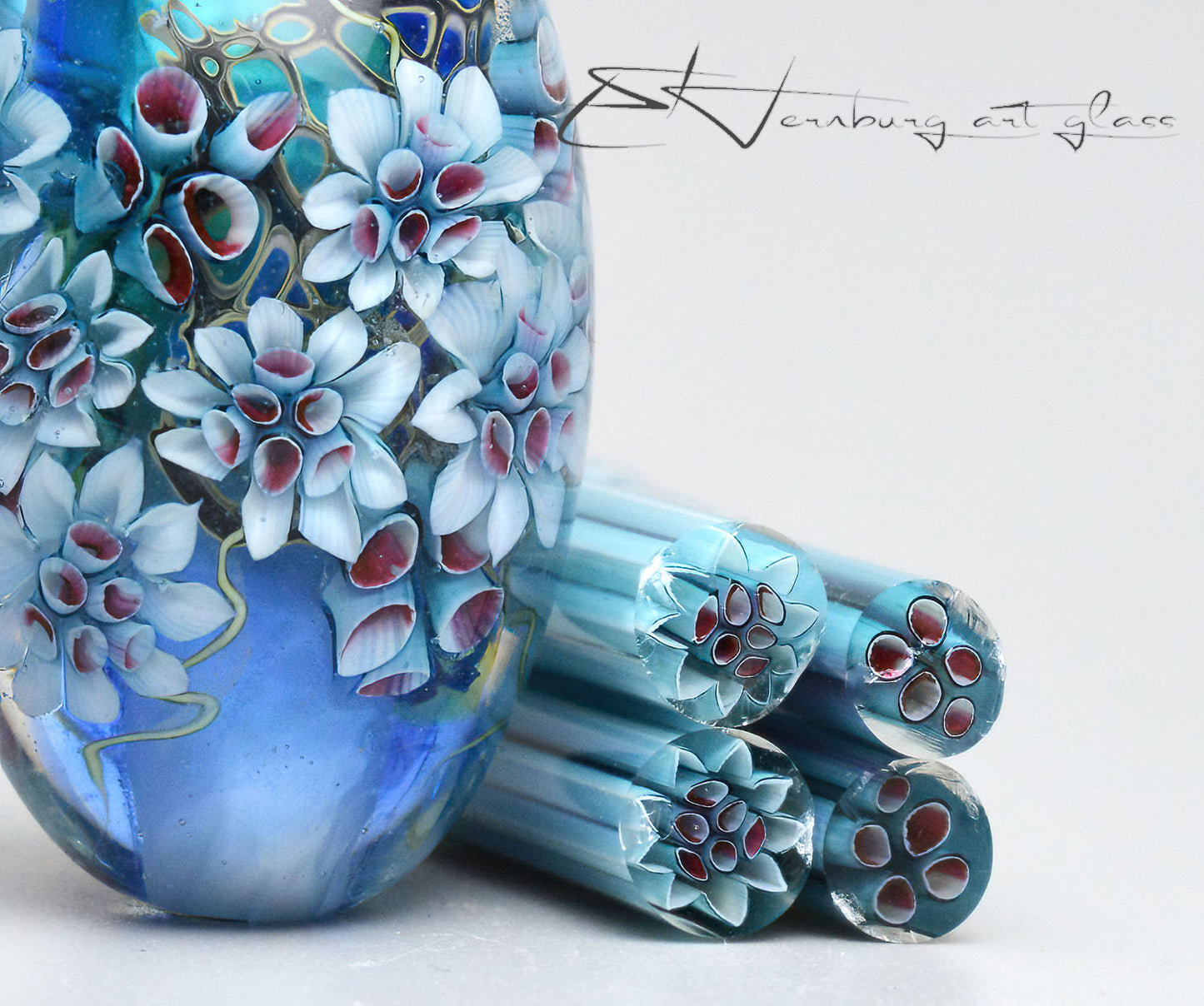 Murini flowers. PESTRIT. Sticks 5 cm long. Materials for lampwork. Glass COE104