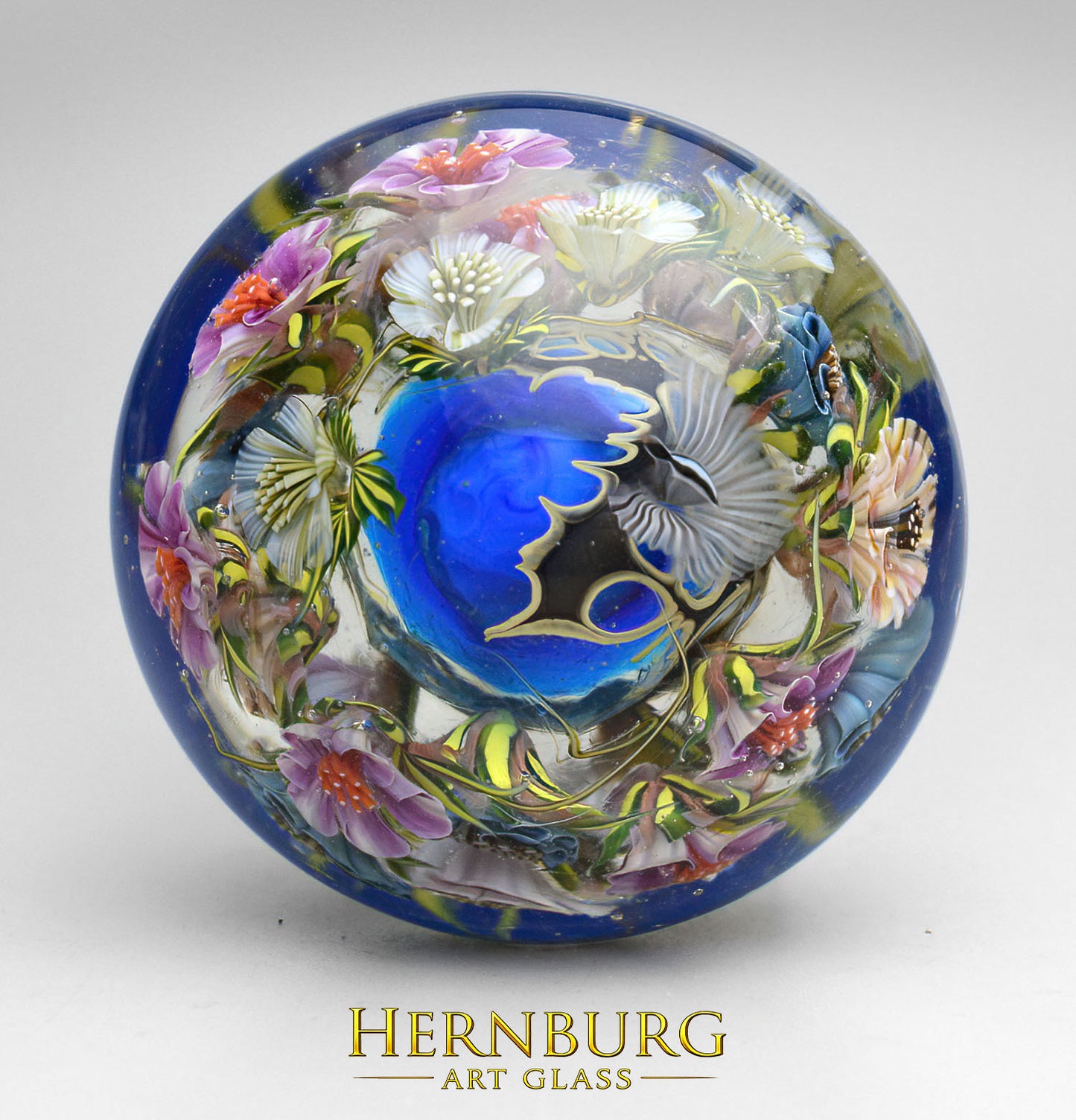 Paperweight "FAR AWAY". Glass. Diameter 52 mm (2.05”)