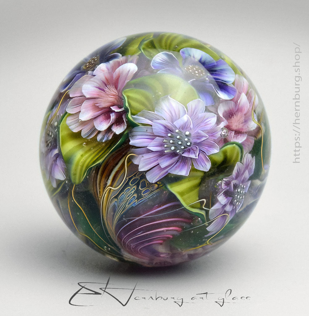 Marble "Extension of Canvas" Glass. Collectible sphere. Diameter — 40 mm (1.57”).
