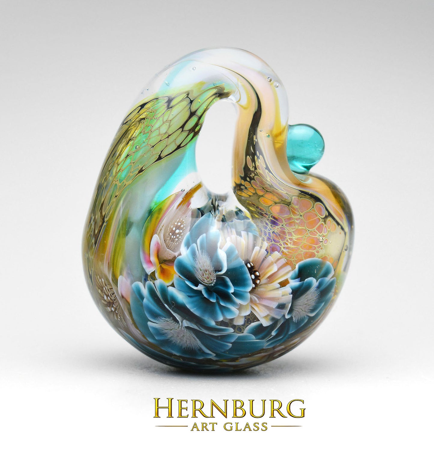 Pendant. Lampwork glass pendant. “DIVA”
