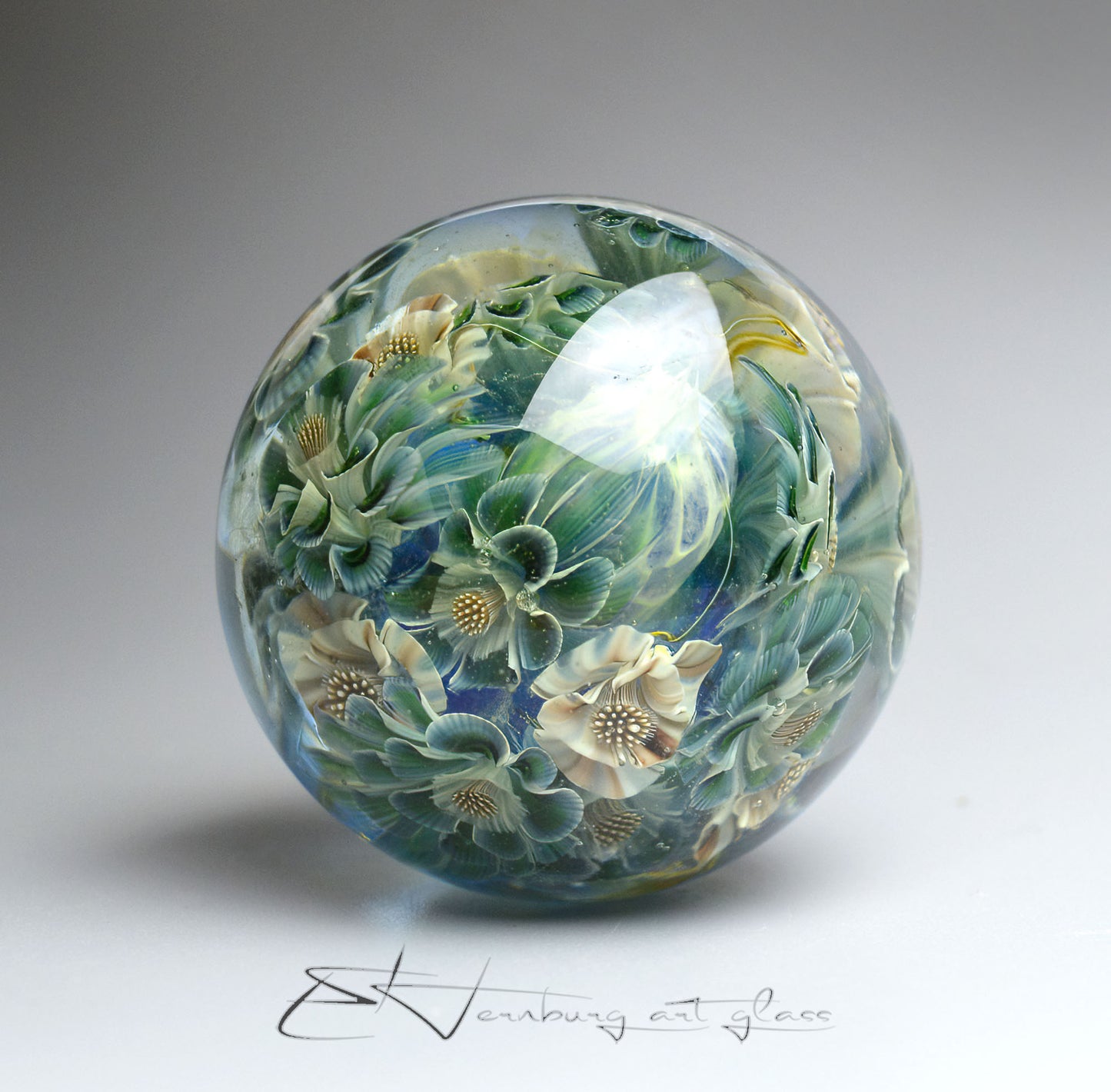 Marble "Mystmere" Glass. Collectible sphere. Diameter — 40 mm (1.57”).