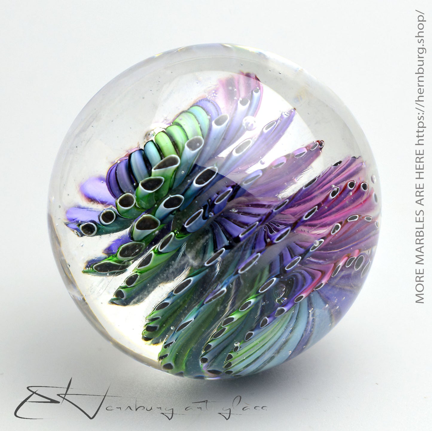 Marble. Collectible Sphere “Cherokee Star” Glass. . Diameter — 39 mm (1.53”)