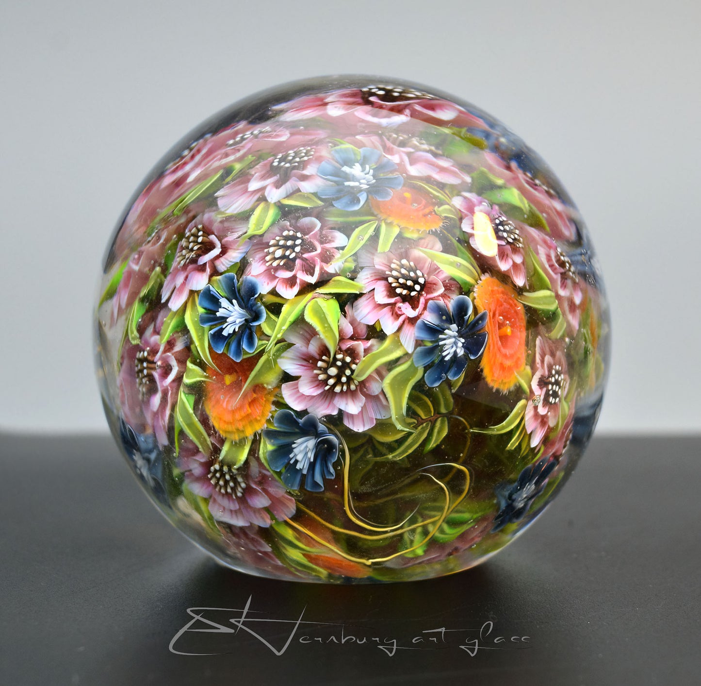 Paperweight. Glass. Diameter 2.48 inch