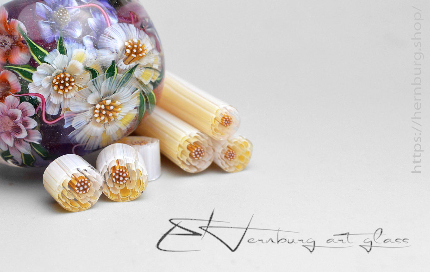 Murini flowers. Sticks 5 cm long. Materials for lampwork. Glass COE104