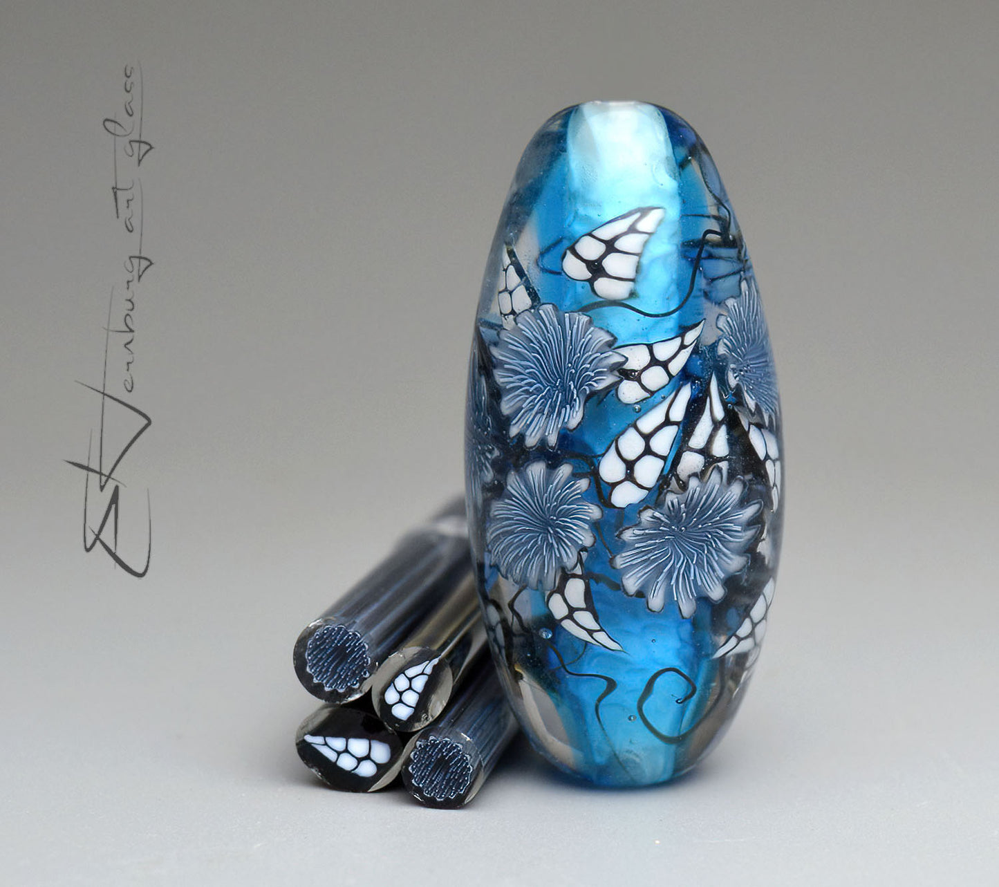 SET of 2 murrini canes. GRAPHIC DUO. Sticks 5 cm long. Materials for lampwork. Glass COE104