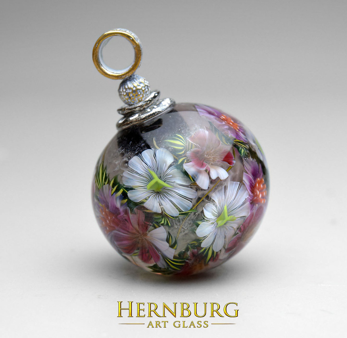 Orbella FLOCCUS. Lampwork glass pendant.
