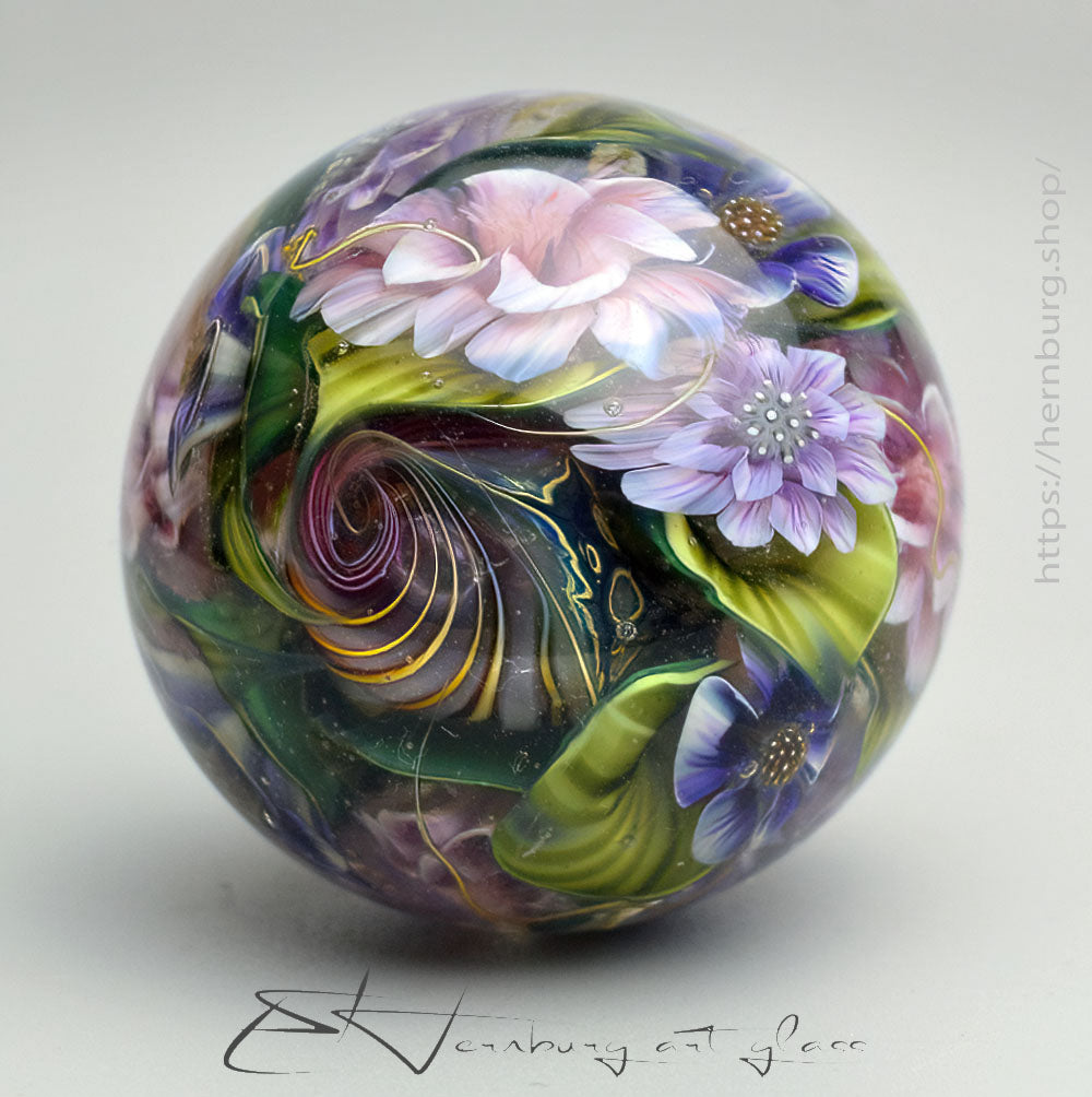 Marble "Extension of Canvas" Glass. Collectible sphere. Diameter — 40 mm (1.57”).