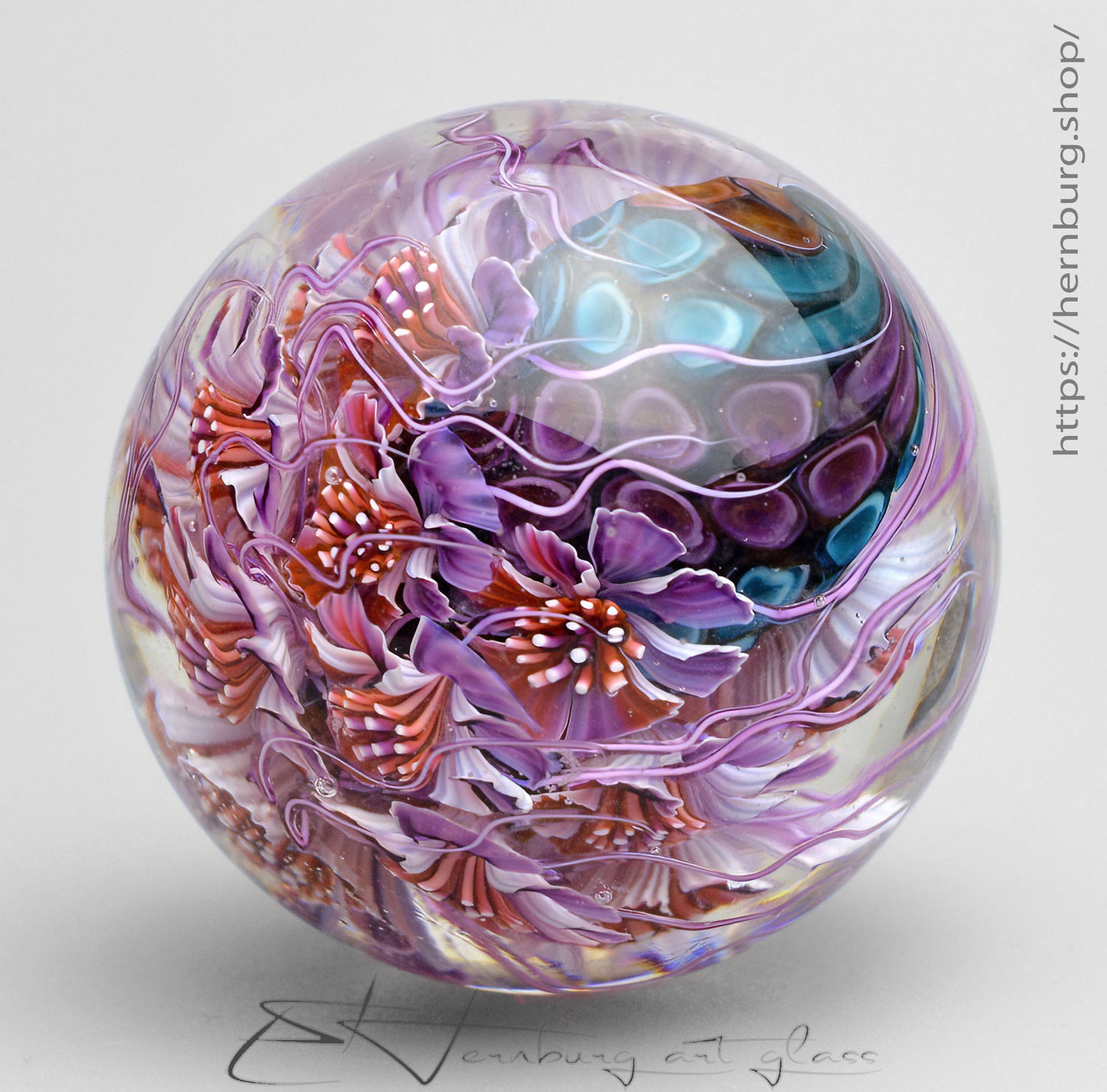 Marble "Study on Violet" Glass. Collectible sphere. Diameter — 45 mm (1.77”)