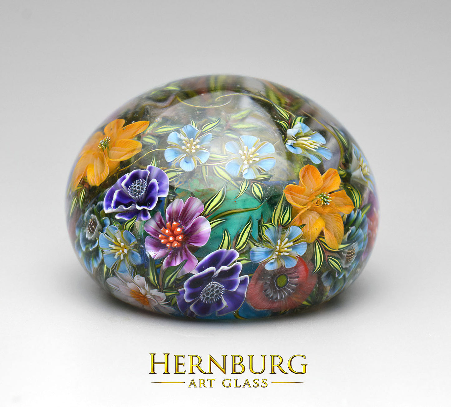 Paperweight "WONDERLAND". Glass. Diameter 53 mm (2.09”)