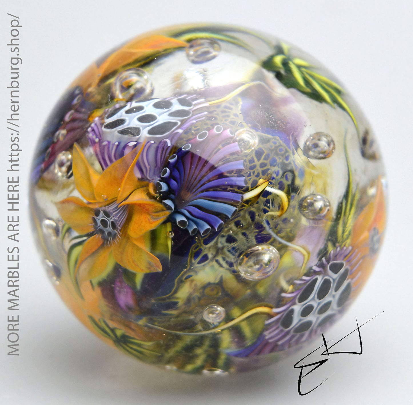 Marble "Glass Dreaming of Water" Glass. Collectible sphere. 39 mm (1.53”).