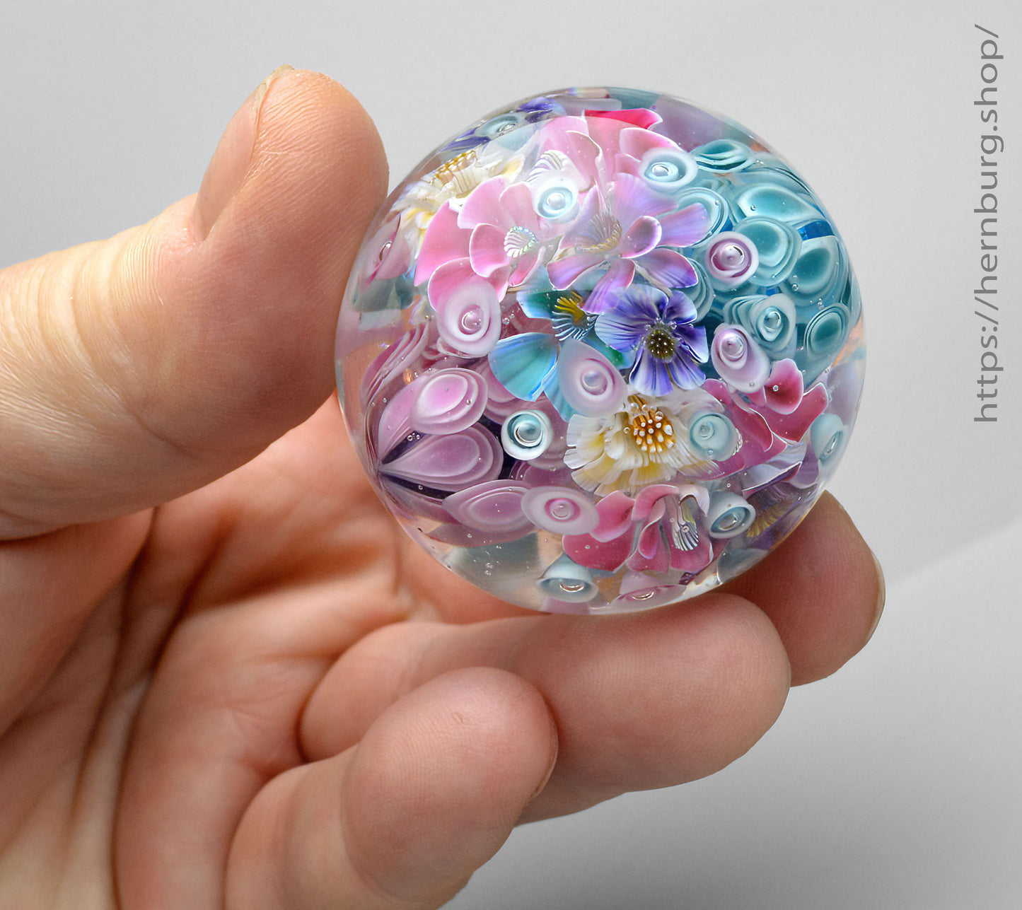 Marble "Kaleidoscope Magic” Glass. Collectible sphere. Diameter — 45 mm (1.77”).