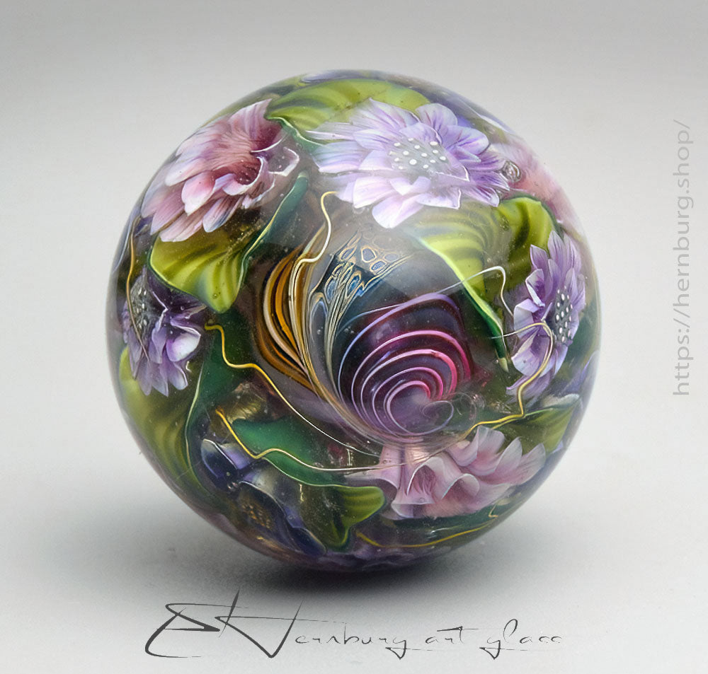 Marble "Extension of Canvas" Glass. Collectible sphere. Diameter — 40 mm (1.57”).