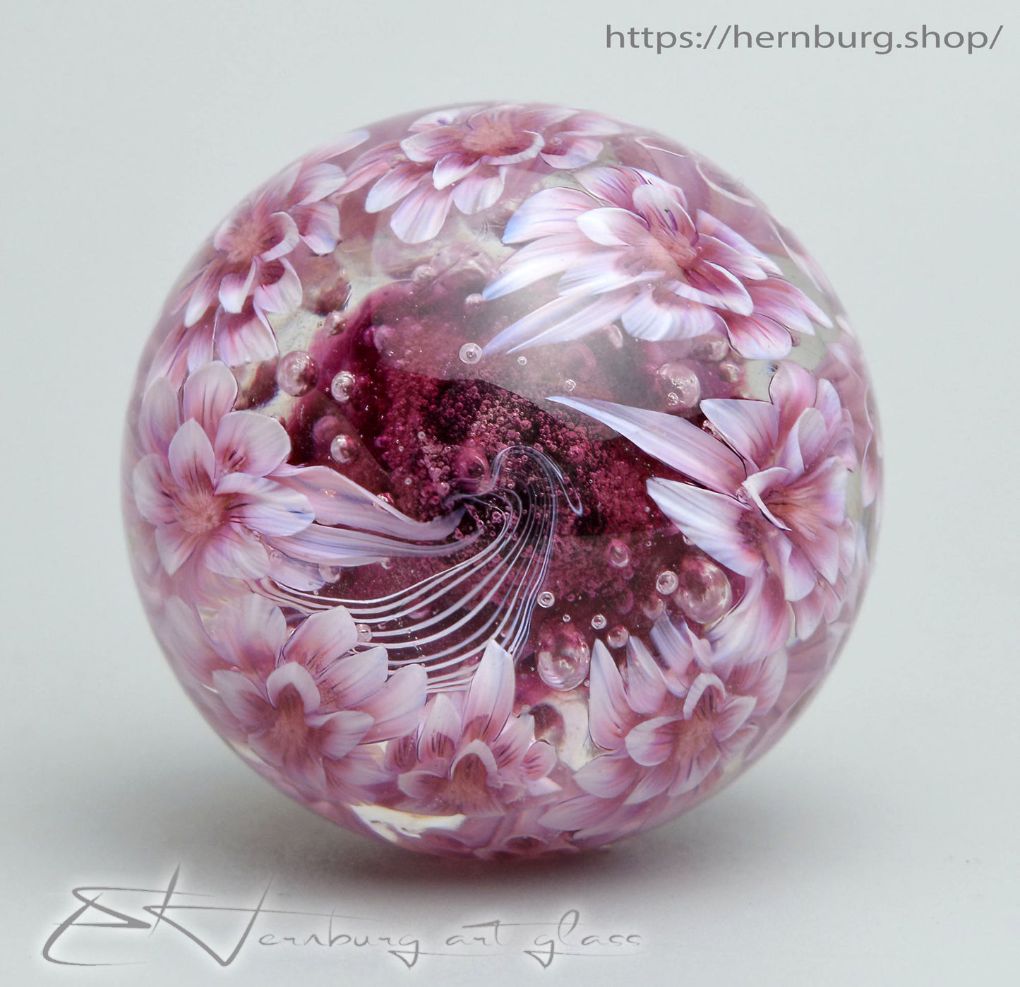 Marble. Collectible Sphere “Bloomspell” Glass. . Diameter — 39 mm (1.53”)