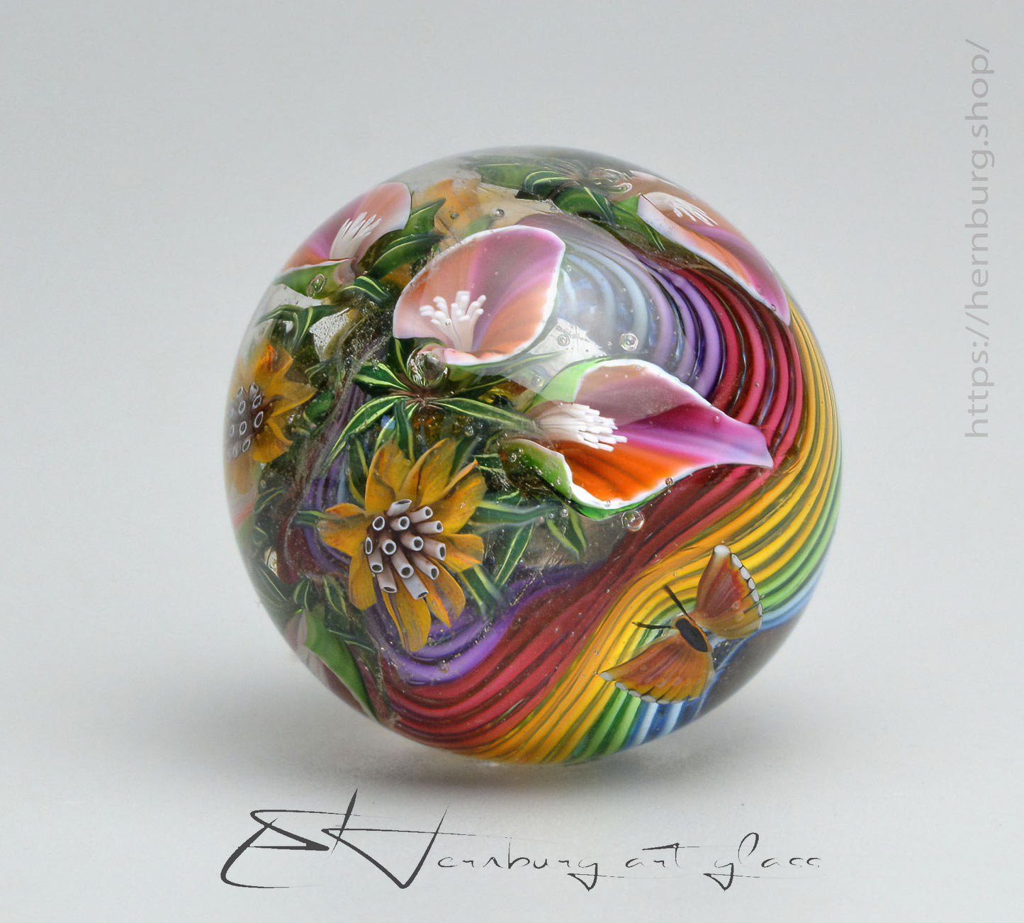 Marble "Flow of Joy" Glass. Collectible sphere. Diameter — 30 mm (1.18”).