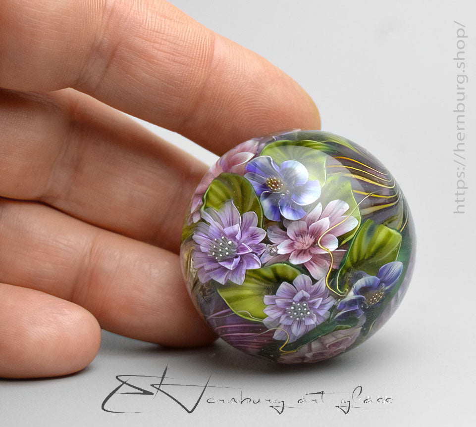Marble "Extension of Canvas" Glass. Collectible sphere. Diameter — 40 mm (1.57”).