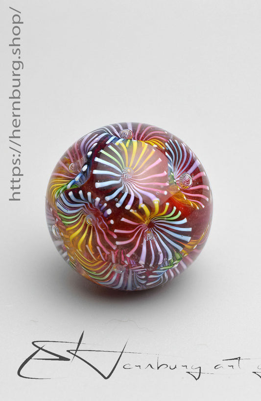 Marble "Red Chrysanthemum Fireworks" Glass. Collectible sphere. Diameter — Diameter: 30 mm (1.18”)