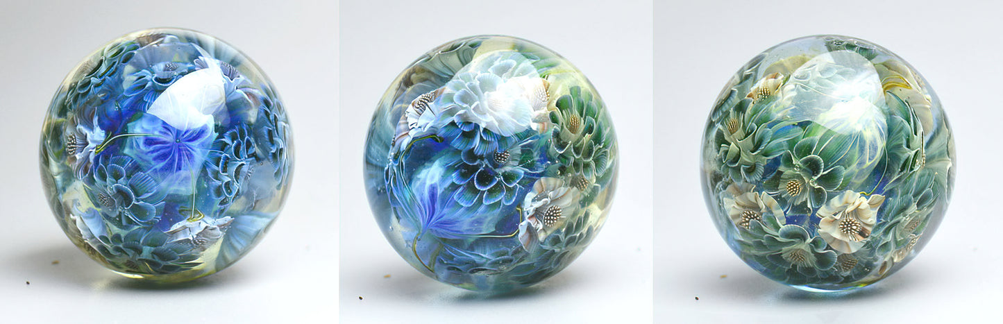 Marble "Mystmere" Glass. Collectible sphere. Diameter — 40 mm (1.57”).